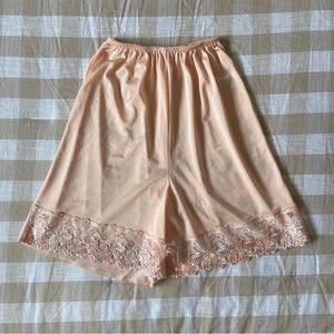 🎀 FINAL PRICE pettipants